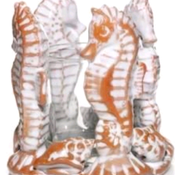 Yankee candle holder